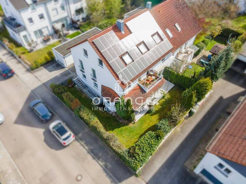 ***Eine Doppelhaushälfte mit verschiedener Nutzungsmöglichkeit***