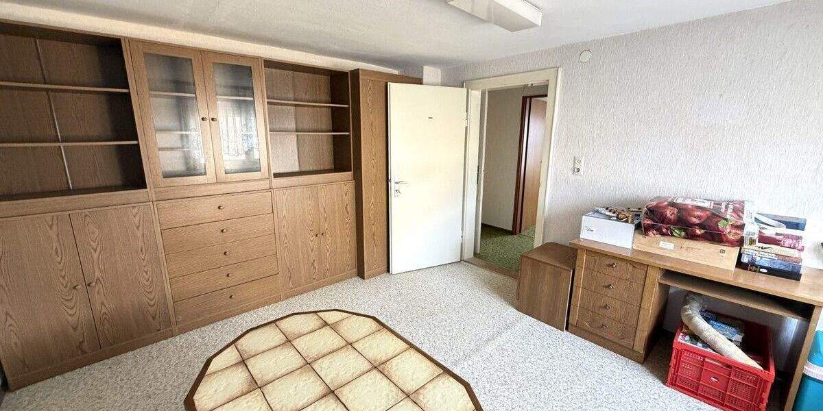 Mehrfamilienhaus, Wohnhaus Regensburg Brandlberg-Keilberg - 8 Zimmer, 183 m&sup2;, 475.000&euro; | Angebot:25702701