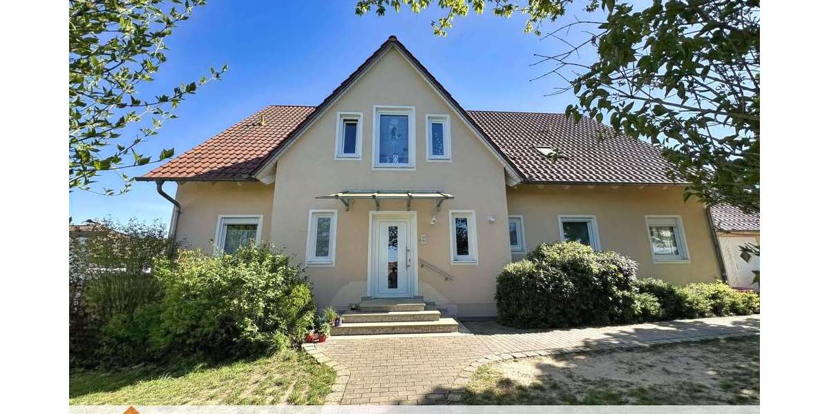 Einfamilienhaus Bad Abbach - 8 Zimmer, 233 m&sup2;, 680.000&euro; | Angebot:26862566