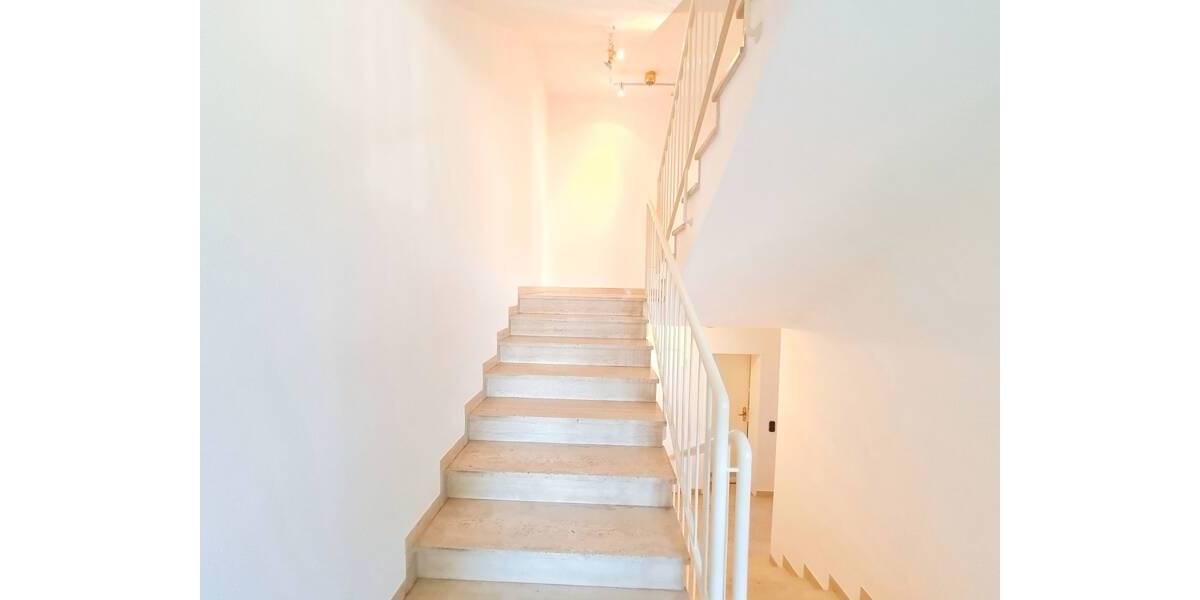 Doppelhaushälfte Regensburg Großprüfening-Dechbetten-Königswiesen - 5 Zimmer, 173 m&sup2;, 635.000&euro; | Angebot:26402987