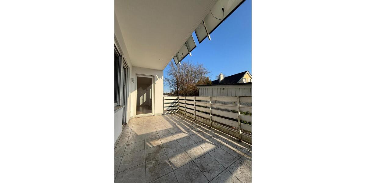 Erdgeschoßwohnung Pentling - 3 Zimmer, 108 m&sup2;, 1.180&euro; | Angebot:26443273