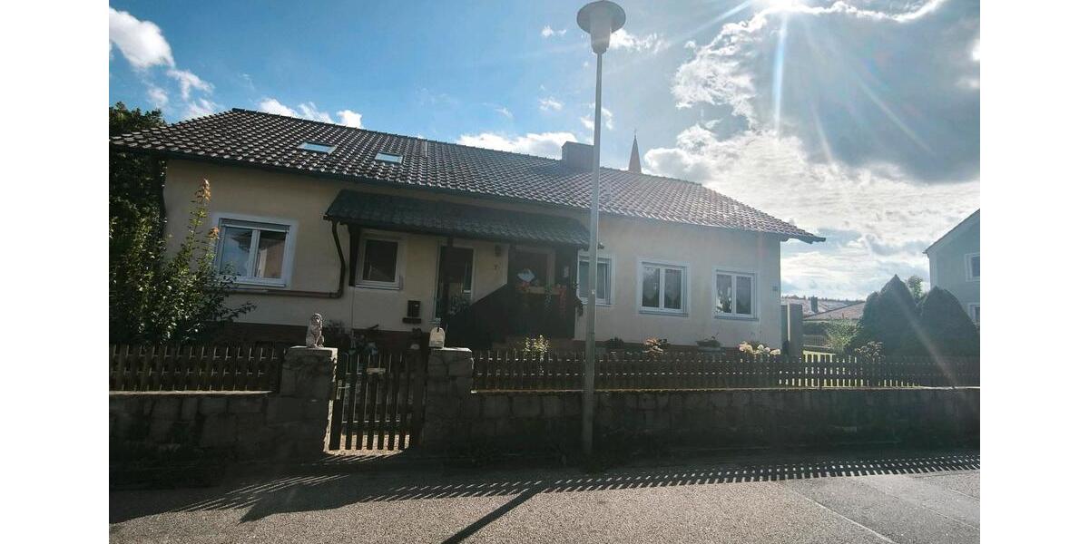 Einfamilienhaus Zell - 5 Zimmer, 130 m&sup2;, 450.000&euro; | Angebot:25611650