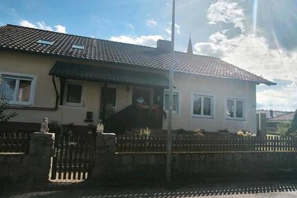 Haus Zell - 5 Zimmer, 130 m&sup2;, 450.000&euro; | Angebot:25611650