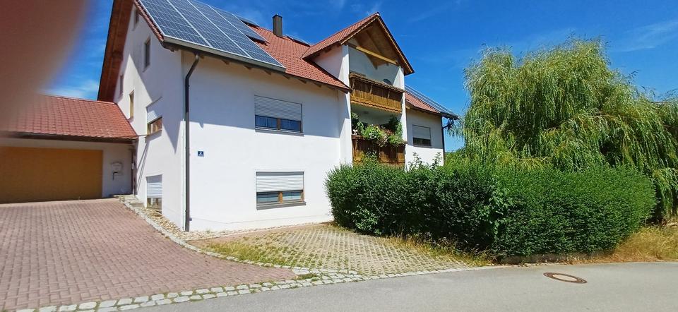 Etagenwohnung Teugn - 5 Zimmer, 140 m&sup2;, 1.150&euro; | Angebot:25235732