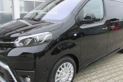 Toyota Proace (Verso)