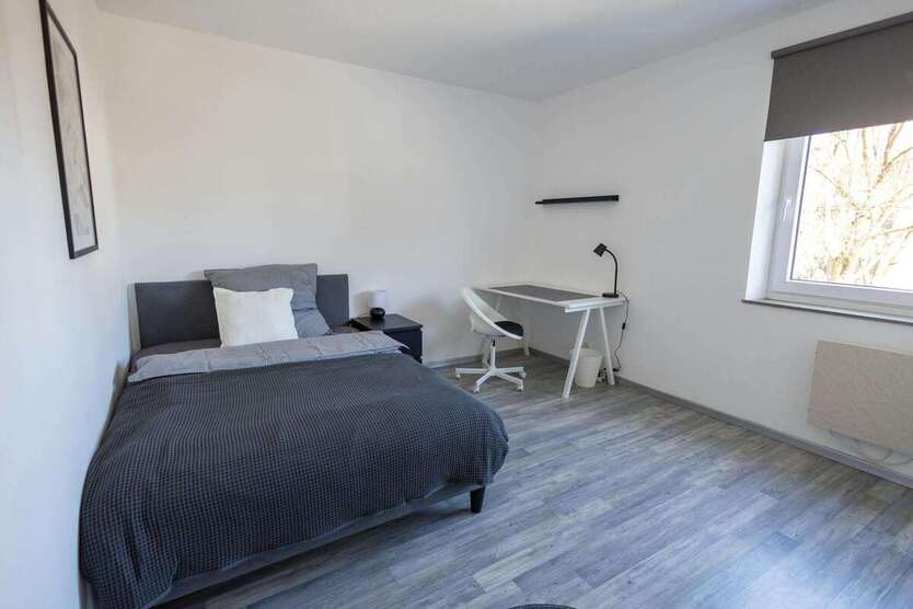 WG-Zimmer in Regensburg 680 € 15 m² zimmer