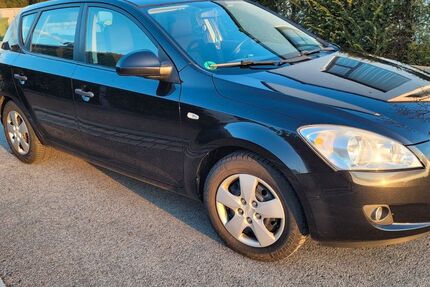 Kia ceed / Ceed 159.000 km 3.900 &euro; Alteglofsheim 93087