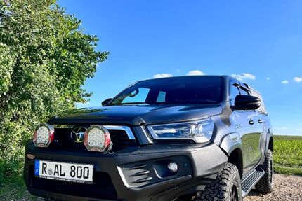 Toyota Hilux 59.500 km 49.950 &euro; Lorenzen 93138