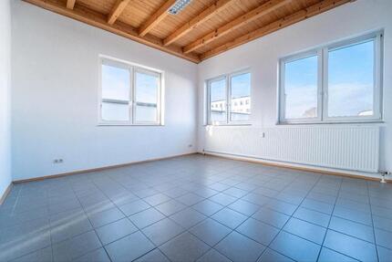 Gewerbeobjekt Teublitz - 11&euro; | Angebot:24345328