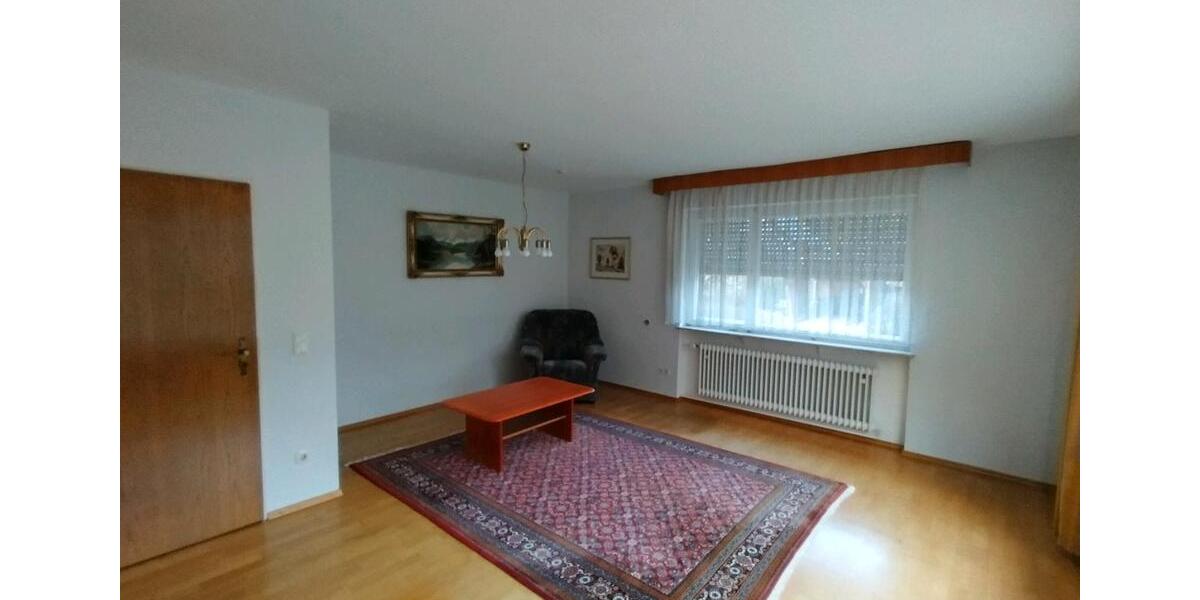 Einfamilienhaus Regensburg Ganghofersiedlung - 8 Zimmer, 245 m&sup2;, 425.000&euro; | Angebot:26096816