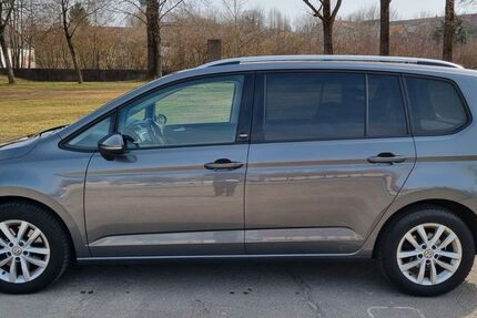 VW Touran 125.000 km 16.799 &euro; Hemau 93155
