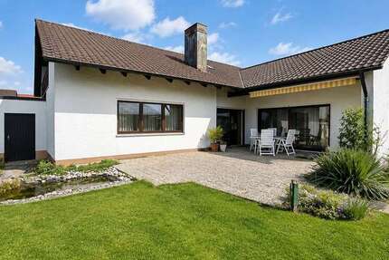 Haus Pentling - 8 Zimmer, 280 m&sup2;, 485.000&euro; | Angebot:26778648