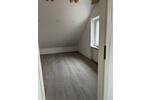 Etagenwohnung Sünching - 4 Zimmer, 99 m&sup2;, 895&euro; | Angebot:26400509