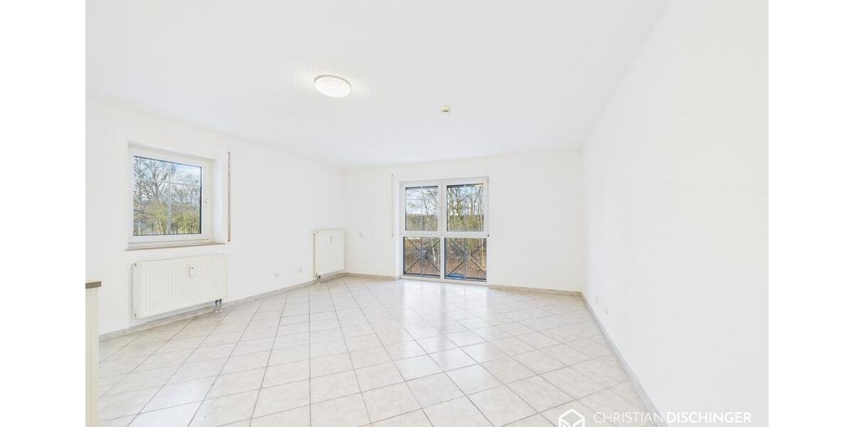 Etagenwohnung Nittendorf - 1 Zimmer, 38 m&sup2;, 420&euro; | Angebot:26251921