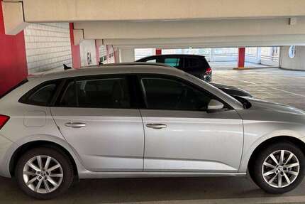 Skoda Scala 36.000 km 17.999 &euro; Regensburg 93059