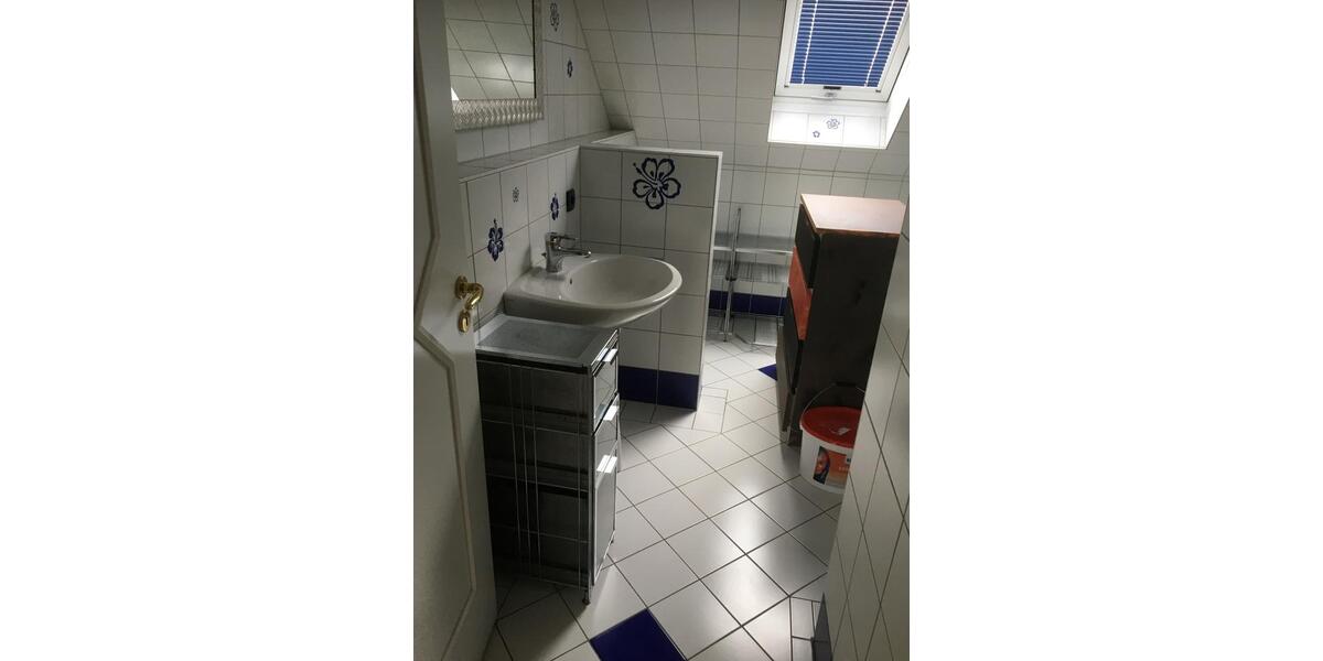 Mietwohnung 2Zimmer DG Regensburg Harting 2 zimmer