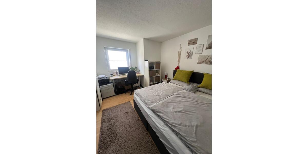 Erdgeschoßwohnung Regenstauf - 3 Zimmer, 82 m&sup2;, 960&euro; | Angebot:26365003