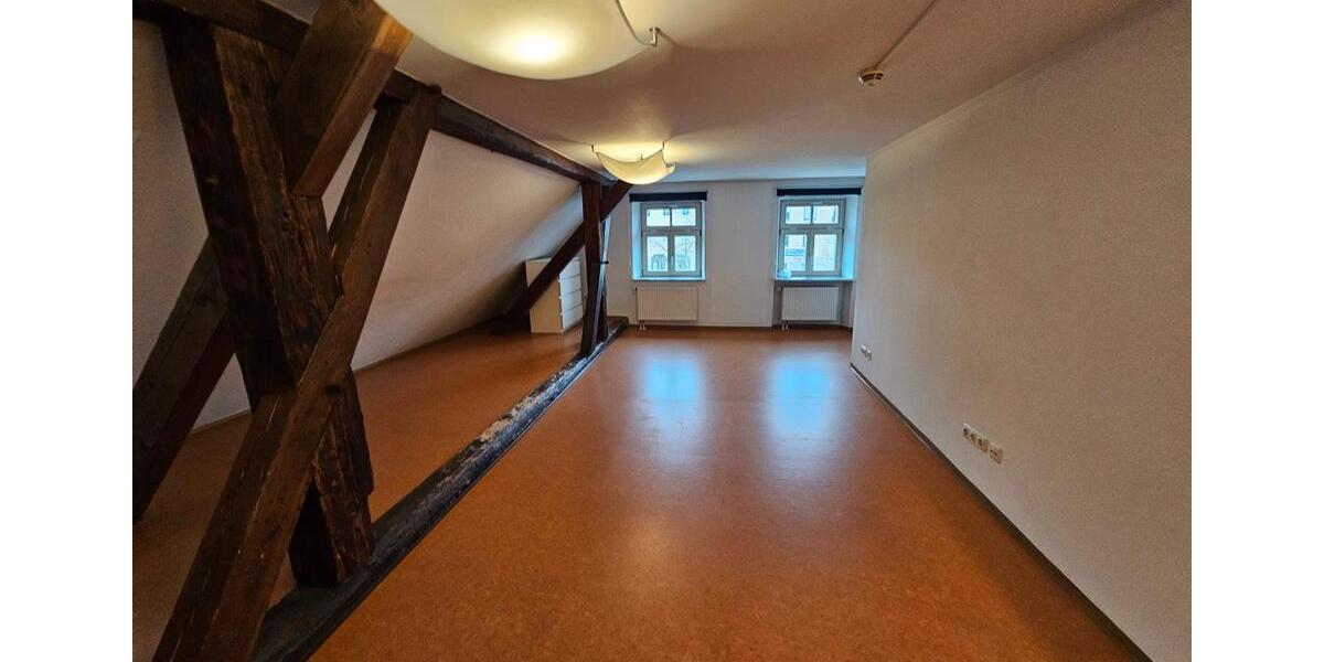 Dachgeschoßwohnung Burglengenfeld - 2 Zimmer, 60 m&sup2;, 900&euro; | Angebot:26671613