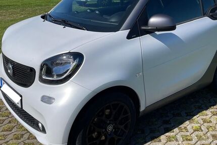 Smart ForTwo 27.000 km 16.500 &euro; Regensburg 93055