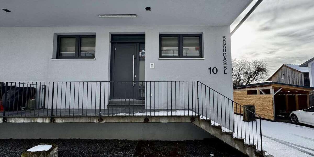 Etagenwohnung Hemau - 3 Zimmer, 90 m&sup2;, 970&euro; | Angebot:26216853