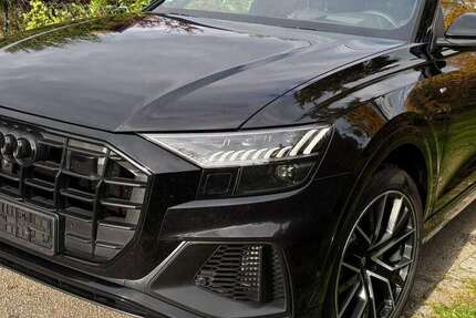 Audi Q8 64.930 km 54.000 &euro; Regensburg 93055