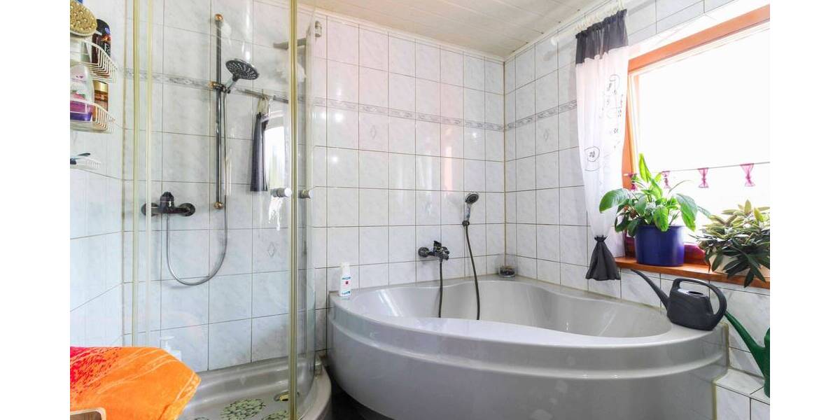 Mehrfamilienhaus, Wohnhaus Duggendorf Wischenhofen - 8 Zimmer, 645.000&euro; | Angebot:25864118