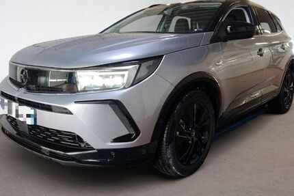 Opel Grandland (X) 14.253 km 25.980 &euro; Kelheim 93309