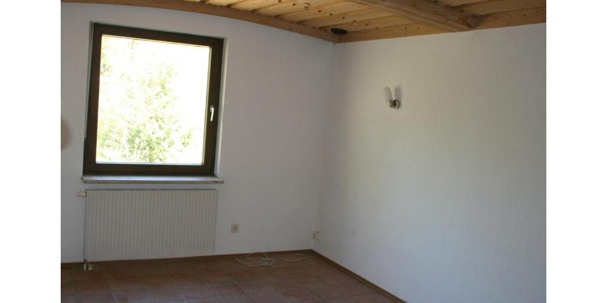Bungalow Laaber - 9 Zimmer, 297 m&sup2;, 649.000&euro; | Angebot:27024635