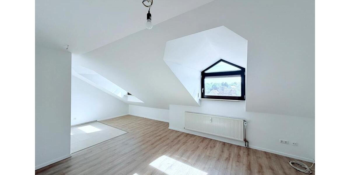 Dachgeschoßwohnung Regensburg Galgenberg - 2 Zimmer, 58 m&sup2;, 930&euro; | Angebot:26413808