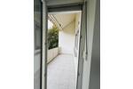 Erstbezug nach Renovierung - helle 2 Zimmer Wohnung mit Balkon