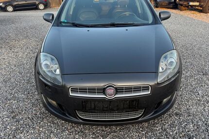 Fiat Bravo 258.000 km 2.799 &euro; Regensburg 93055