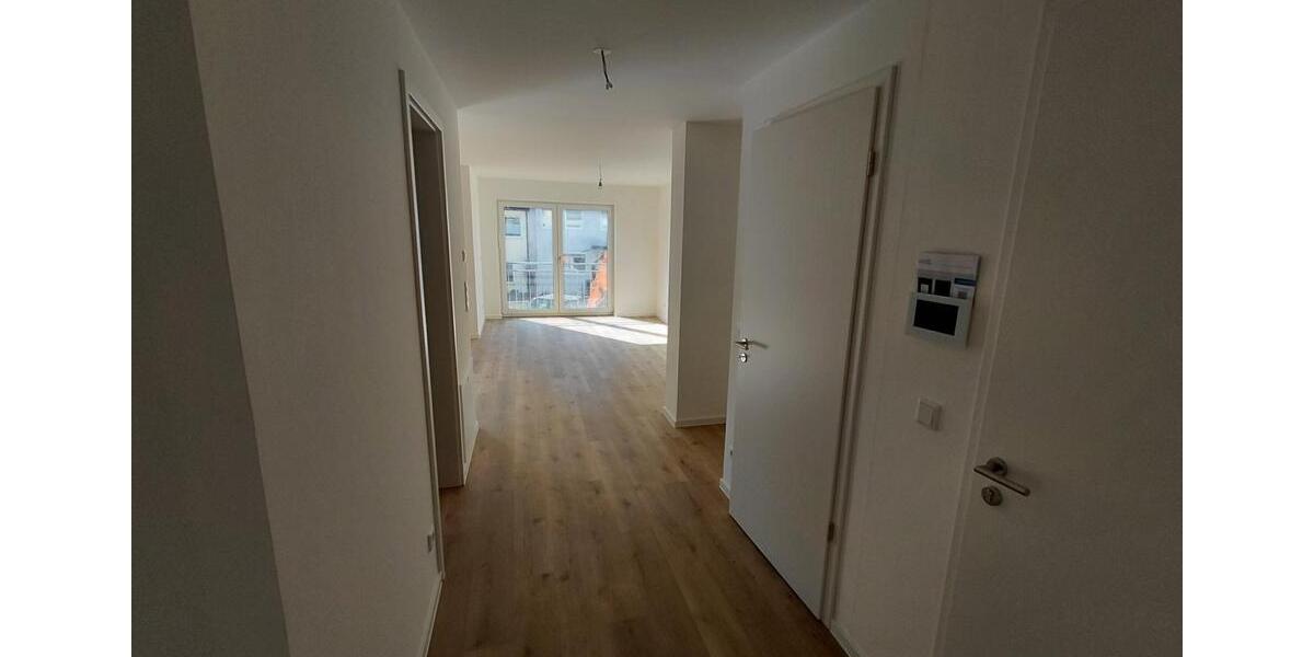 Erdgeschoßwohnung Regensburg Gallingkofen - 3 Zimmer, 74 m&sup2;, 1.300&euro; | Angebot:25370345