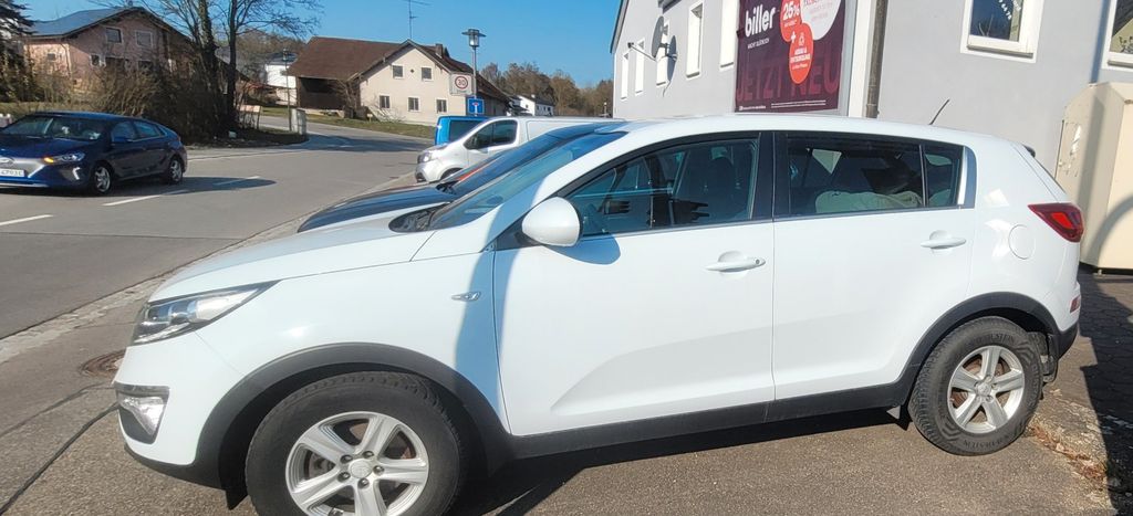 Kia Sportage 127.760 km 7.499 &euro; Hagelstadt 93095