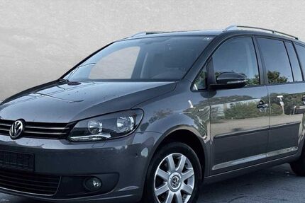 VW Touran 173.500 km 8.995 &euro; Regensburg 93059