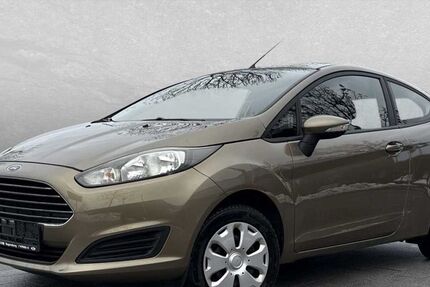 Ford Fiesta 48.700 km 7.995 &euro; Regensburg 93059