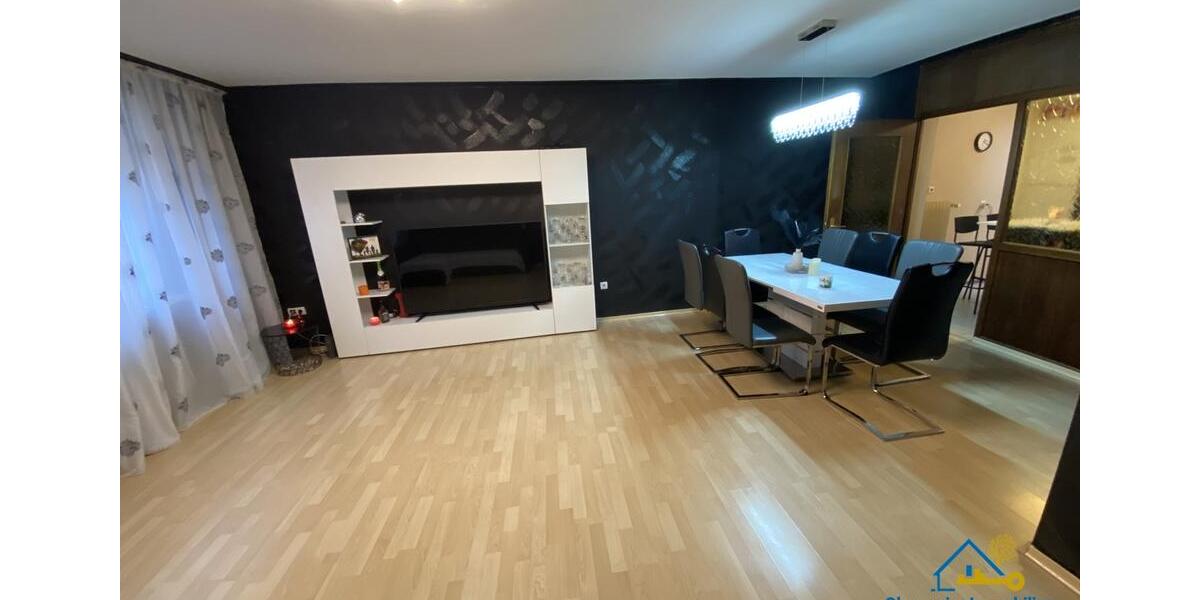 Reihenhaus Schierling - 5 Zimmer, 140 m&sup2;, 1.250&euro; | Angebot:24715186