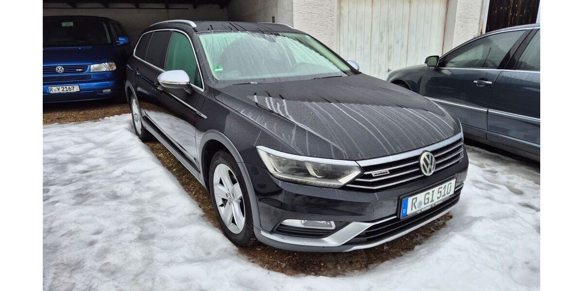 VW Passat Alltrack 126.115 km 15.800 &euro; Köfering 93096