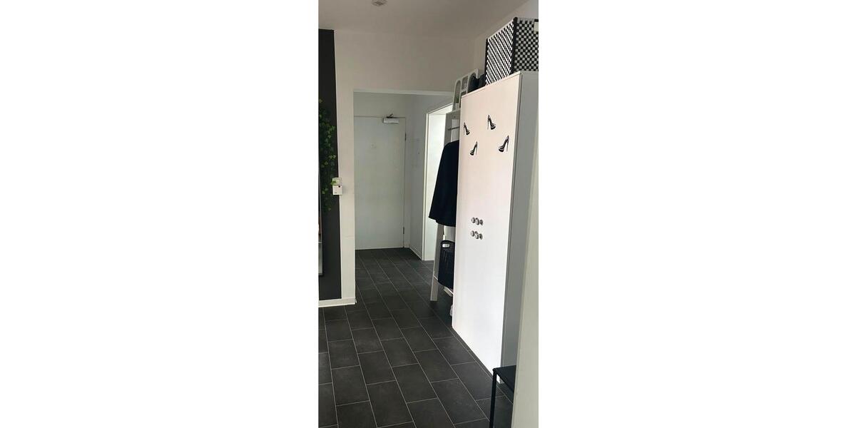 Erdgeschoßwohnung Neutraubling - 3 Zimmer, 75 m&sup2;, 385.000&euro; | Angebot:26959562