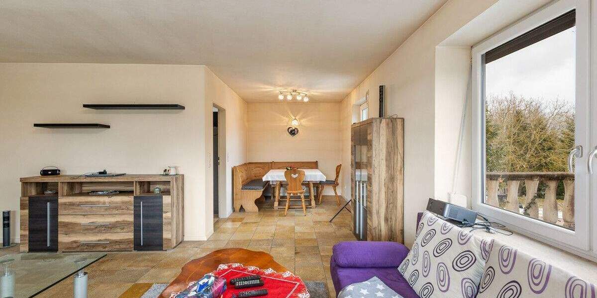 Einfamilienhaus Hemau Hohenschambach - 8 Zimmer, 166 m&sup2;, 505.000&euro; | Angebot:25743845