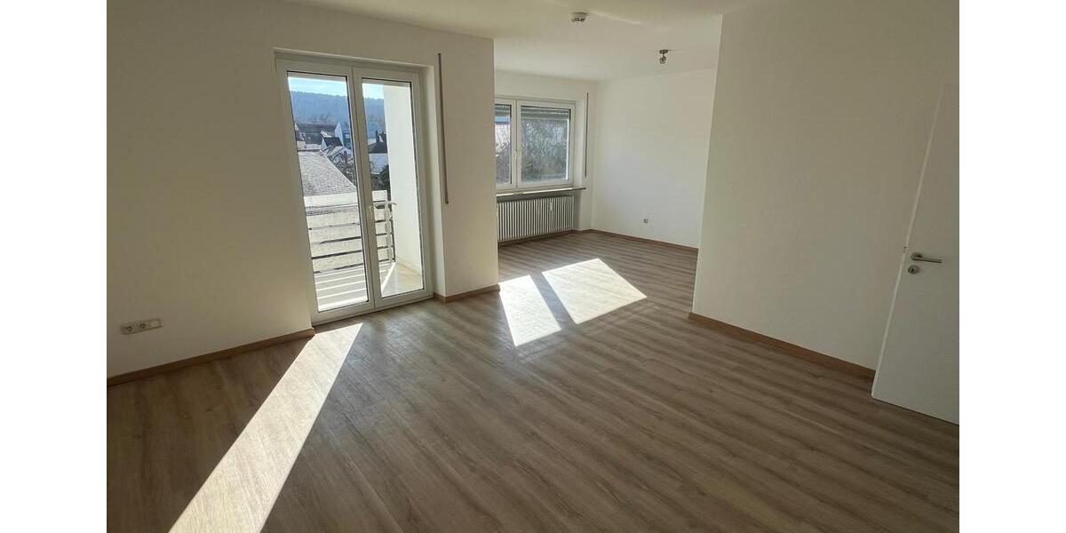 Etagenwohnung Kelheim - 3 Zimmer, 101 m&sup2;, 1.060&euro; | Angebot:26234770
