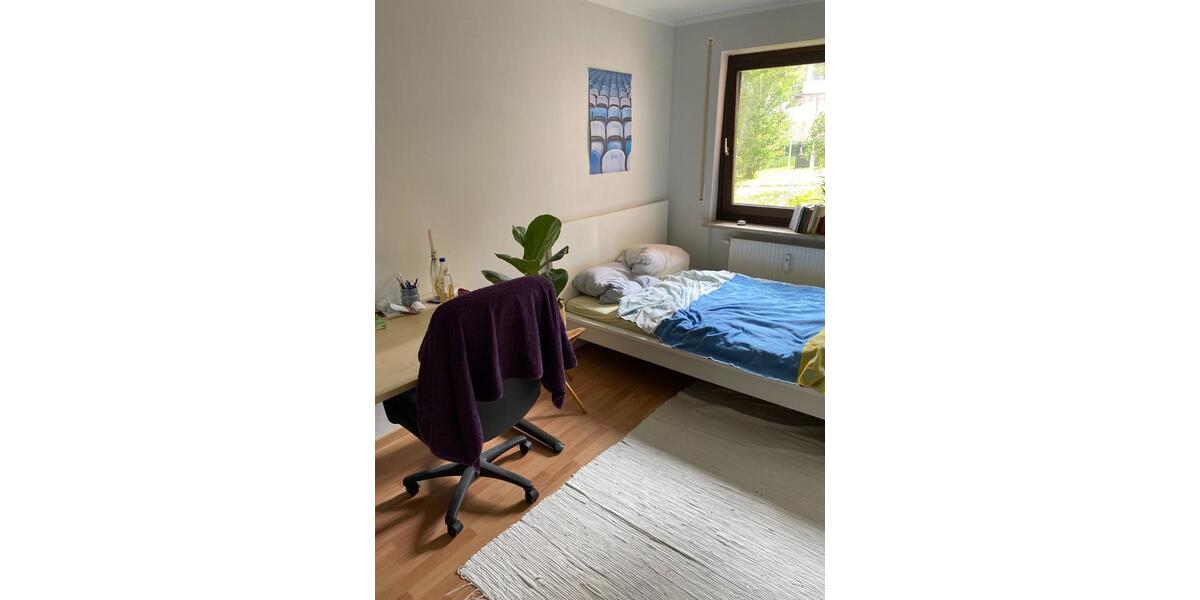 Uninahe 3-Zimmer-Wohnung zur Gründung einer WG ab 01.04.26 3 zimmer