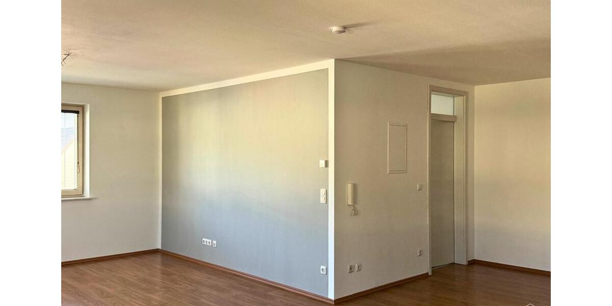 Etagenwohnung Kelheim - 3 Zimmer, 92 m&sup2;, 380.000&euro; | Angebot:25230677
