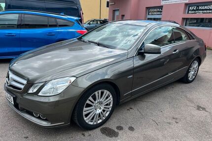 Mercedes E 200