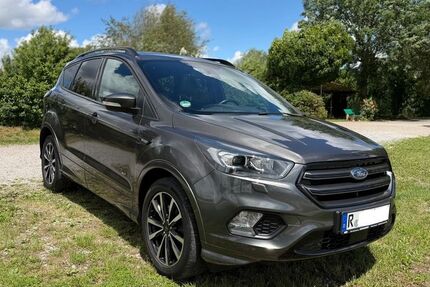 Ford Kuga 86.500 km 17.900 &euro; Obertraubling 93083
