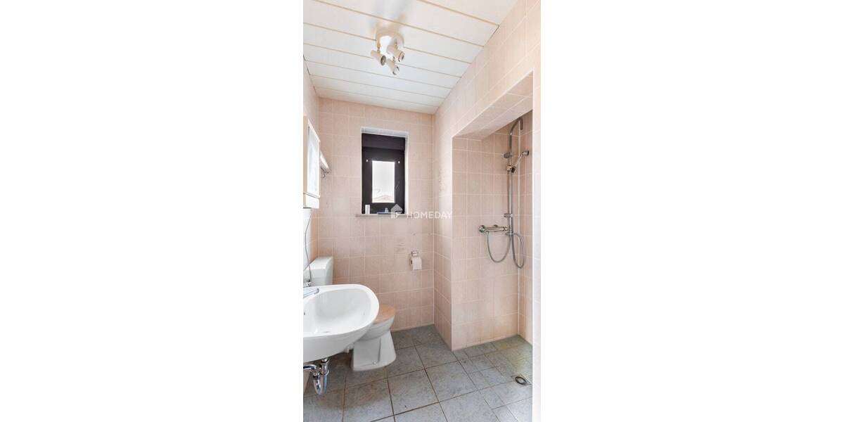 Mehrfamilienhaus, Wohnhaus Nittenau - 8 Zimmer, 257 m&sup2;, 445.000&euro; | Angebot:26389329
