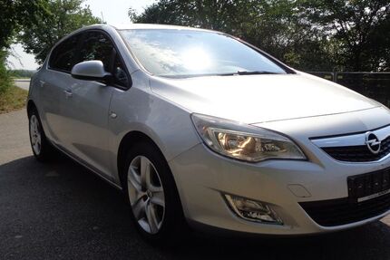 Opel Astra 194.045 km 2.300 &euro; Regensburg 93055