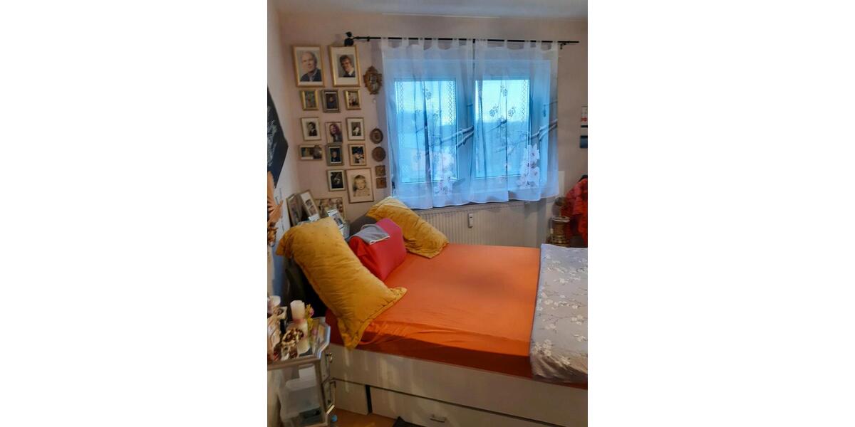 Etagenwohnung Lappersdorf - 3 Zimmer, 75 m&sup2;, 810&euro; | Angebot:25722571