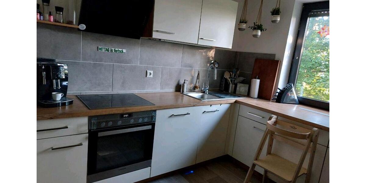 Etagenwohnung Lappersdorf - 4 Zimmer, 100 m&sup2;, 790&euro; | Angebot:26350322