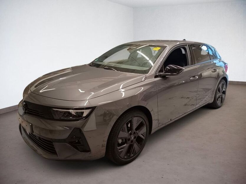 Opel Astra 16.015 km 28.690 € Parsberg 92331