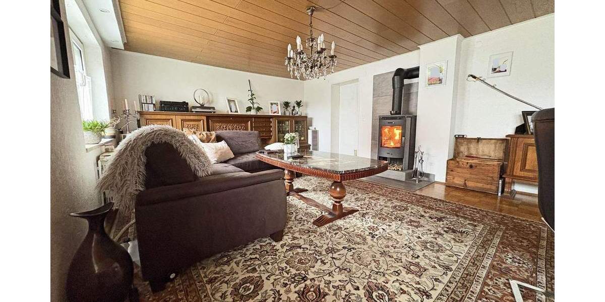 Mehrfamilienhaus, Wohnhaus Regensburg Konradsiedlung-Wutzlhofen - 6 Zimmer, 170 m&sup2;, 539.000&euro; | Angebot:25814962